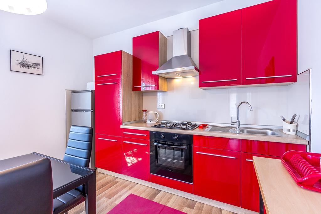 Apartment Miro プーラ 部屋 写真
