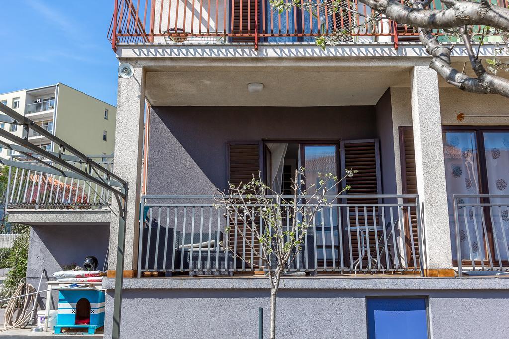 Apartment Miro プーラ 部屋 写真