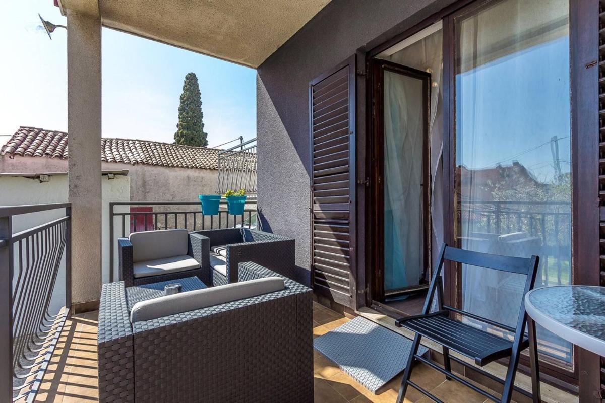 Apartment Miro プーラ エクステリア 写真