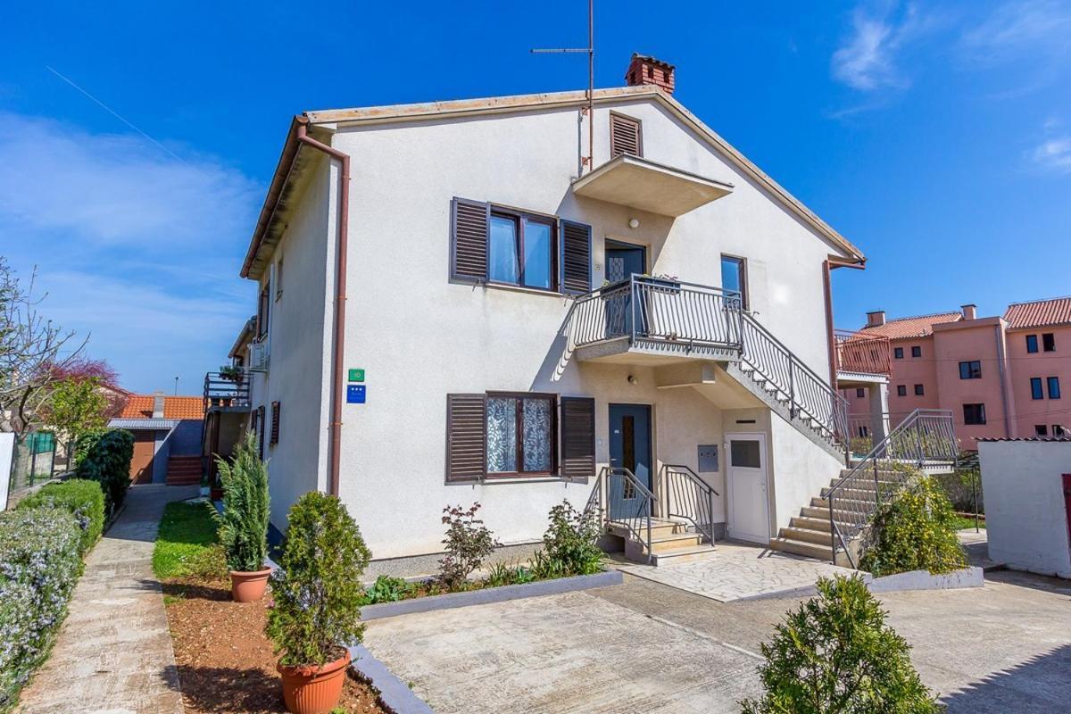 Apartment Miro プーラ エクステリア 写真